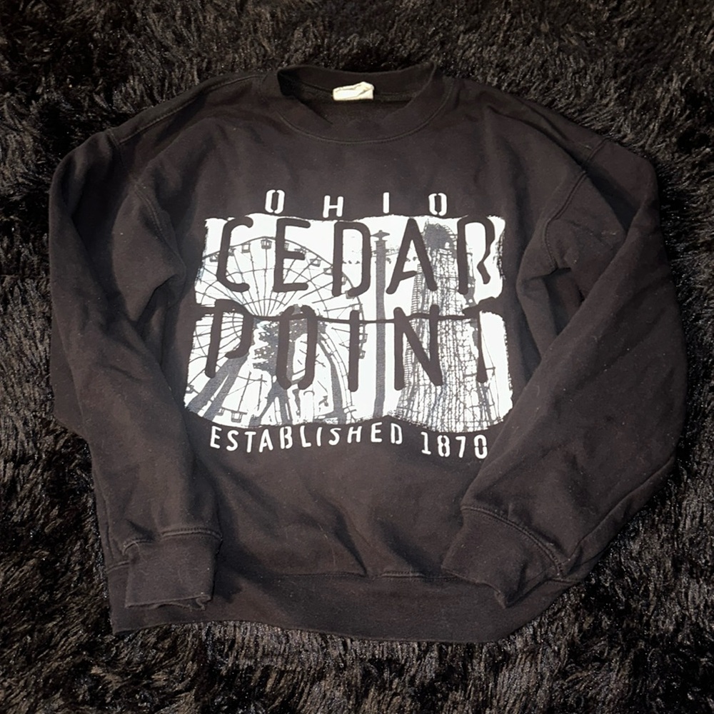 Crew neck